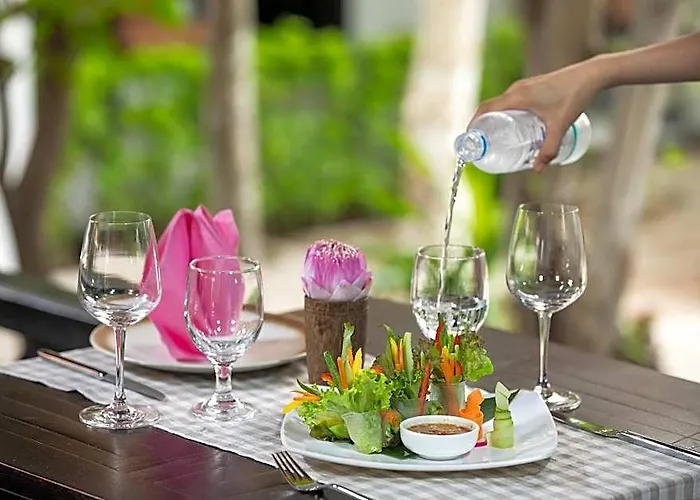 The Oasis Harbor Hotel 4*